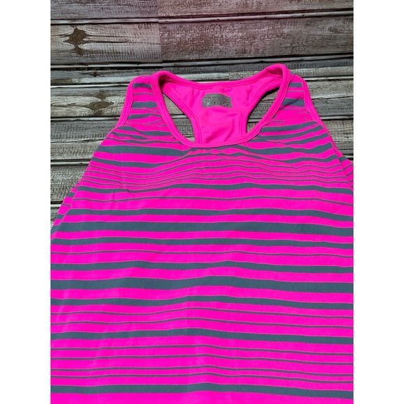 Athleta Tank Top Razorback Built in Bra‎ Pink Size Medium - Picture 1 of 5